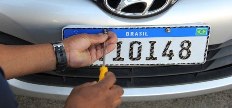 Detran uniformiza valores cobrados pelas placas de ve�culos na Bahia