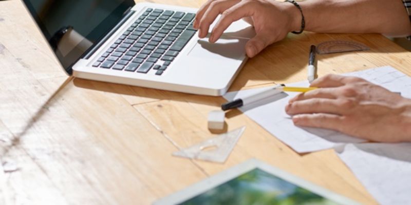 Uesb abre sele��o de ajuda de custos para p�s-gradua��o de servidores